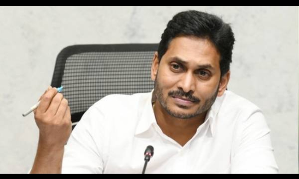 కాపు నాయకులపై స్పెషల్ ఫోకస్ పెట్టిన వైఎస్సార్ కాంగ్రెస్ పార్టీ.!