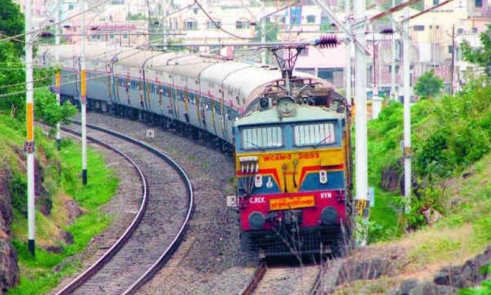 విశాఖ రైల్వే జోన్ పాయె.! వాట్ నెక్స్‌ట్.?