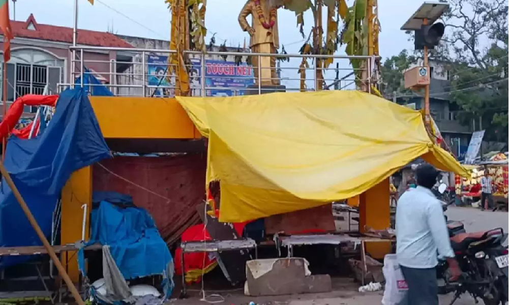 అన్నా క్యాంటీన్లపై వైసీపీ ఎందుకిలా చేస్తోంది.?