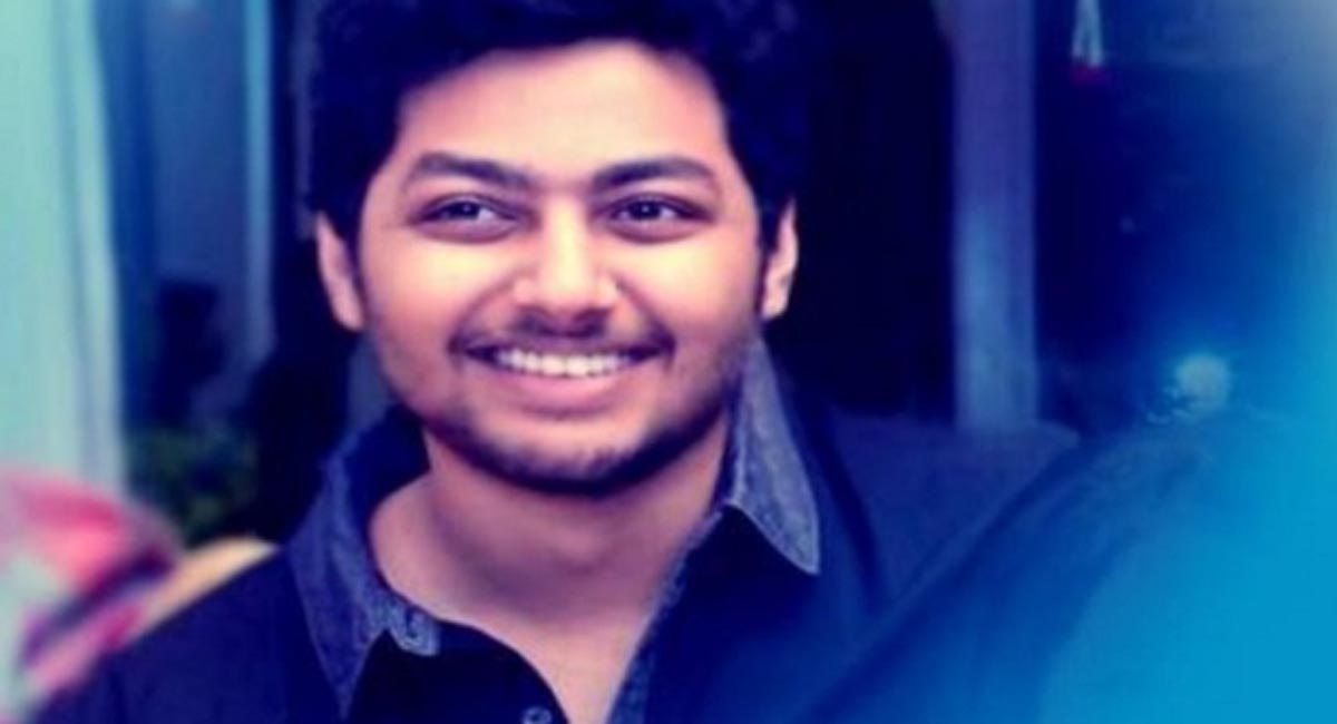 బాలకృష్ణ పై విమర్శలు.. స్ట్రాంగ్ కౌంటర్ ఇచ్చిన నందమూరి మోక్షజ్ఞ!