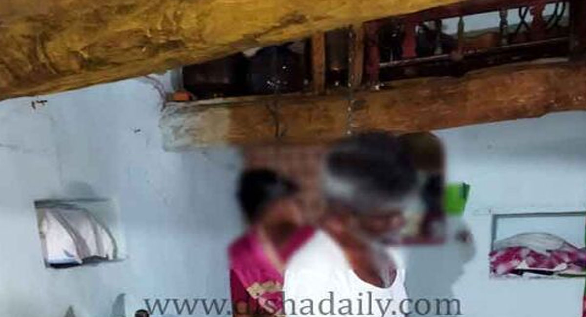 ఆర్థిక ఇబ్బందులు తాళలేక ఆత్మహత్యకు పాల్పడిన దంపతులు.. చావులో కూడా ఒకరికొకరు తోడుగా..!
