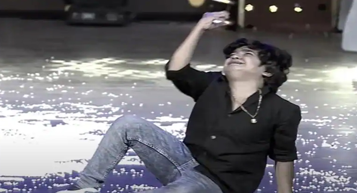 డబ్బు కోసం నరేశ్ ని వాడుకొని వదిలేసిన ప్రేయసి… కన్నీళ్ళు పెట్టిస్తున్న నరేష్ లవ్ స్టోరీ?