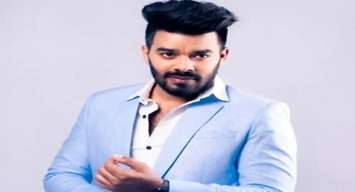 బెంగుళూరు వరద బాధితులకు ఆర్థిక సాయం చేసి తన గొప్ప మనసు చాటుకున్న సుడిగాలి సుధీర్..!