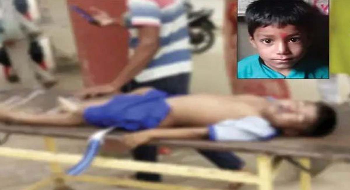 హోంవర్క్ చేయలేదని విద్యార్థిని చితకబాదిన ఉపాధ్యాయులు.. ప్రాణాలను కోల్పోయిన విద్యార్థి!