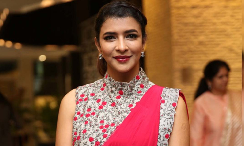 ఆ స్టార్ హీరో కొడుకుని పెళ్లి చేసుకునే ఛాన్స్ మిస్ చేసుకున్న మంచు లక్ష్మి