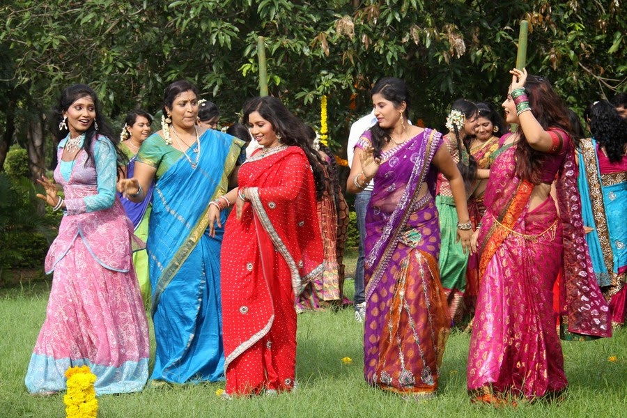 ఈ రోజు అట్లతద్దె ! ఎలా జరుపుకోవాలి !!