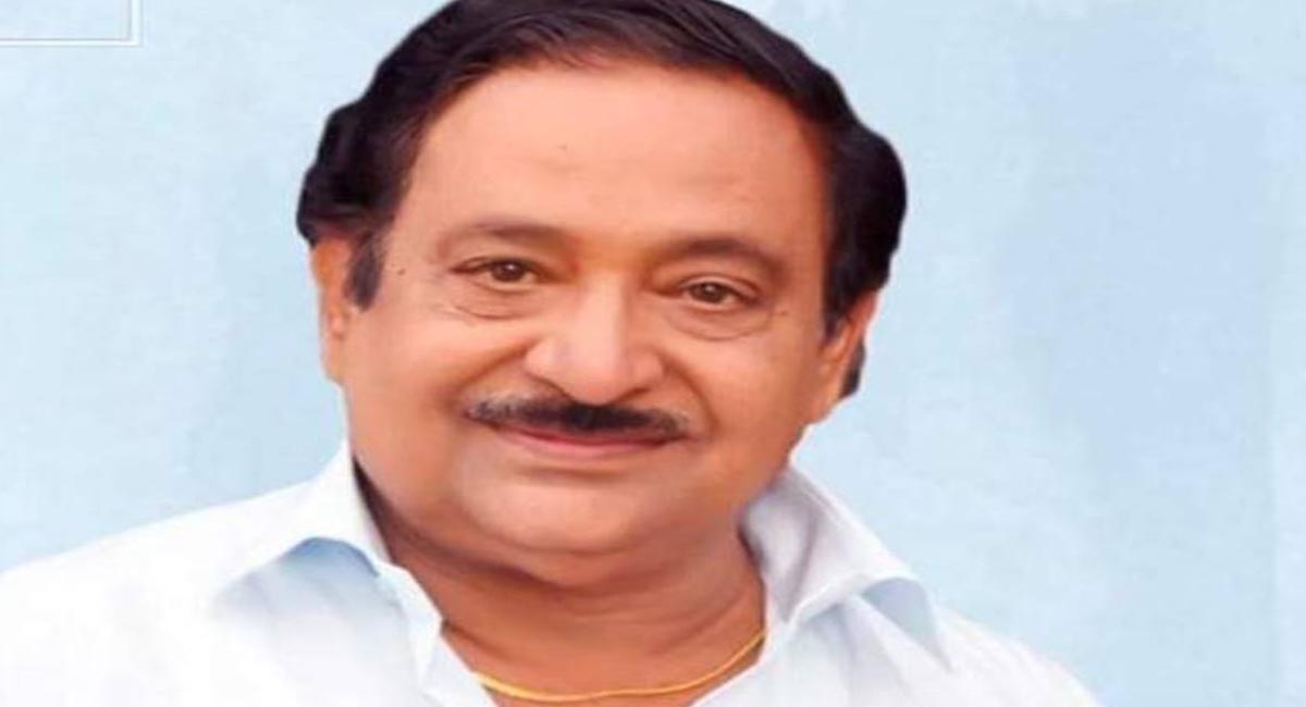 షాకింగ్ : సీనియర్ నటుడు చంద్రమోహన్ ఇక లేరు..!