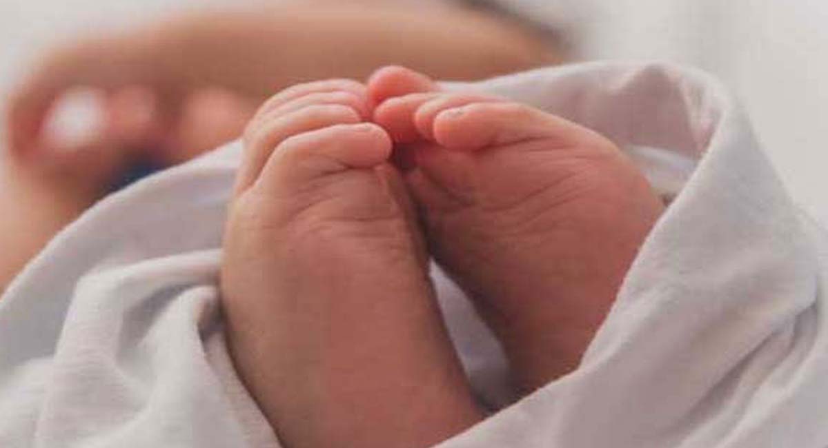 తల్లీ కూతుర్ల మధ్య గొడవ.. ప్రాణాలు కోల్పోయిన 28 రోజుల చిన్నారి..?