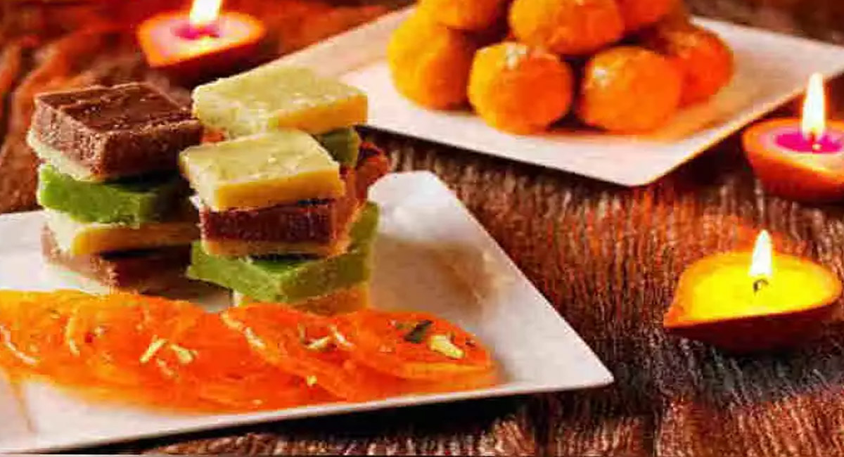 దీపావళి పండుగ రోజున చేసే ప్రత్యేక వంటకాలు.. వాటి తయారీ విధానం మీకోసం..?