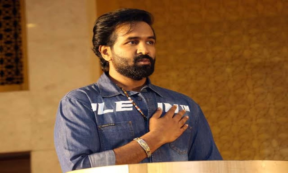 వైరల్ : ట్రోలర్స్ కి అదిరే రిప్లై లు ఇస్తున్న మంచు విష్ణు.!
