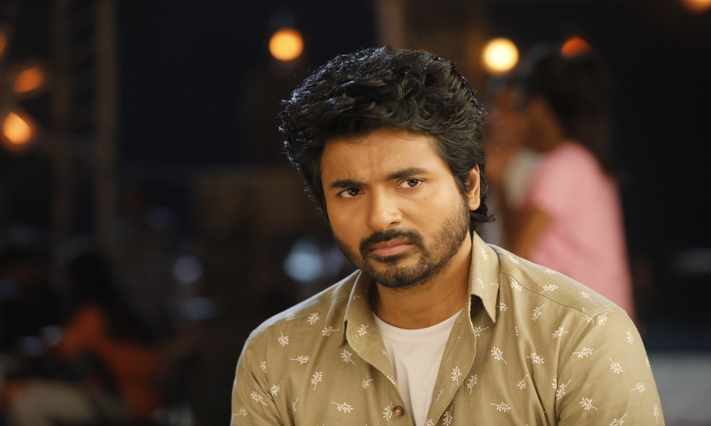 శివకార్తికేయన్  ‘ప్రిన్స్’ అక్టోబర్ 21న  వస్తున్నాడు!