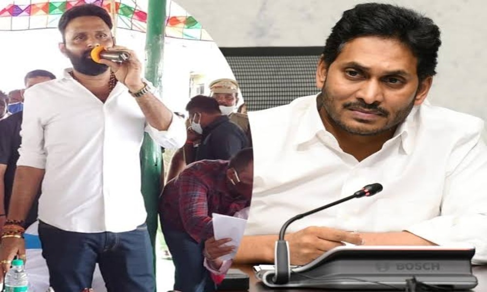 వైసీపీ కొంప ముంచనున్న ఆ అరవై శాతం.!