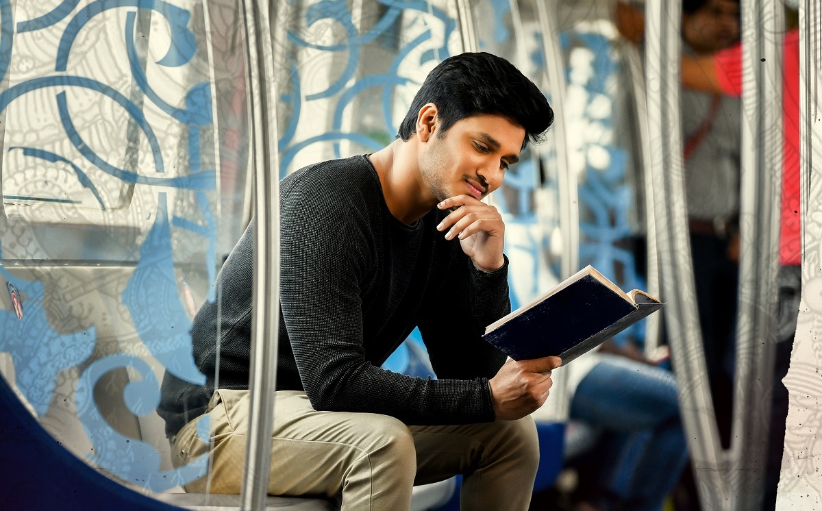 “18 పేజిస్” చిత్రం నుండి “నన్నయ్య రాసిన” లిరికల్ వీడియో విడుదల.