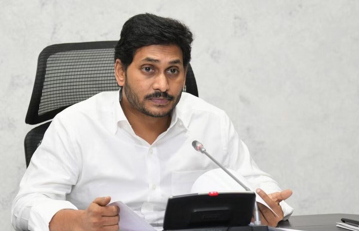 YS Jagan: కాపు సామాజిక వర్గానికి ముఖ్యమంత్రి పదవి.! వైఎస్ జగన్‌పై కొత్త అస్త్రం.!