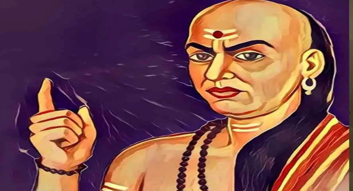 పొరపాటున కూడా భర్త పిల్లల ముందు భార్యతో ఇలా ప్రవర్తించకూడదు!