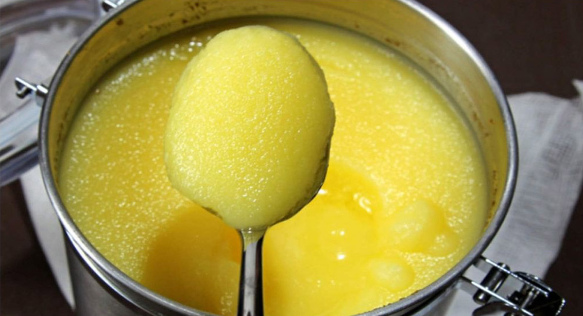 నెయ్యి ఆరోగ్యానికి మంచిదని రోజు తింటున్నారా…. ఇది తెలుసుకోవాల్సిందే!