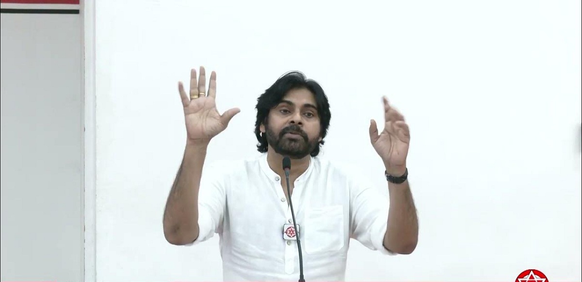 ట్రాక్ తప్పుతున్న జనసేన.! ఇలాగైతే కష్టమే.!