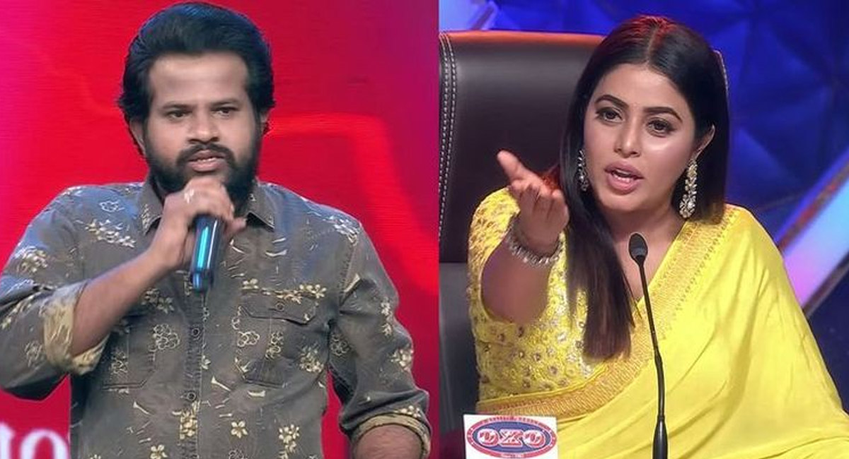 సిగ్గు ఉంటే ఇక్కడి నుండి వెళ్ళిపో అంటూ హైపర్ ఆదిని దారుణంగా అవమానించిన పూర్ణ..?