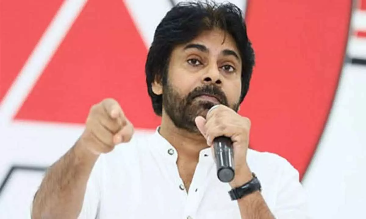 ఆ కులం ప్రజలు ఉన్న ఏరియాలకే పవన్ ప్రాధాన్యత.. ఇది గమనించారా?