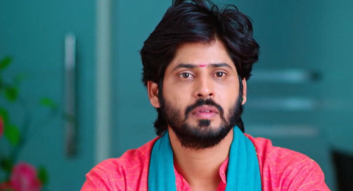 అఖిల్ ఉద్యోగం విషయంలో చిక్కుల్లో పడబోతున్న రామా…. ఉద్యోగం కావాలంటే 20 లక్షలు కావాలన్నా చరణ్!