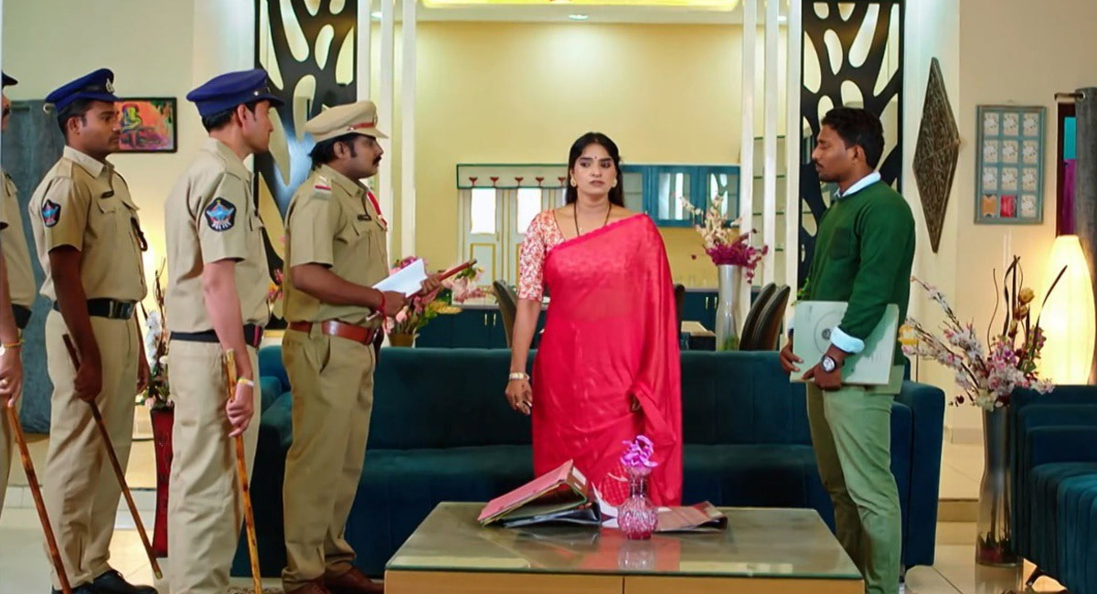 జానకి అంటే పోలీస్ డ్రెస్ వేసుకున్న కిరణ్ బేడీ… సునందకు గట్టి వార్నింగ్ ఇచ్చిన జానకి!