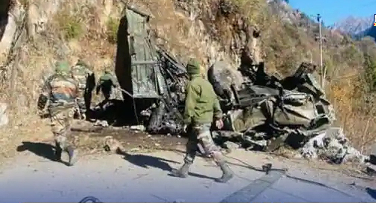 సిక్కింలో విషాదం….. గాలిలో కలిసిపోయిన 16 మంది ఆర్మీ జవాన్ల ప్రాణాలు!