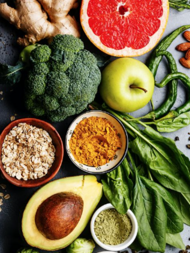 శీతాకాలంలో ఒంట్లో వేడిని పెంచుకోవడానికి తప్పనిసరిగా తీసుకోవాల్సిన ఆహార పదార్థాలివే!