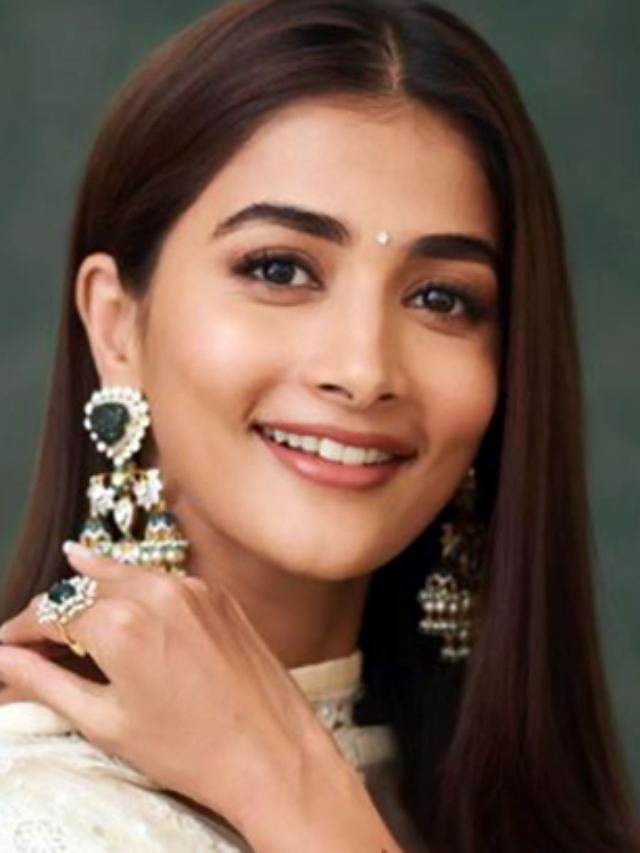 పాపం పూజ హెగ్డే…. మరోసారి తప్పని ఐరన్ లెగ్ ట్రోలింగ్స్!