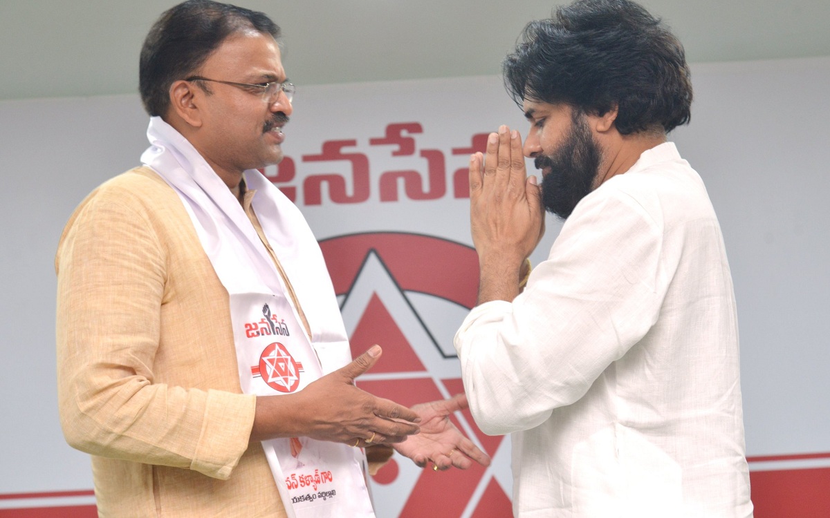 జనసేనలో మళ్ళీ చేరేందుకు జేడీ లక్ష్మినారాయణ సిద్ధం.?