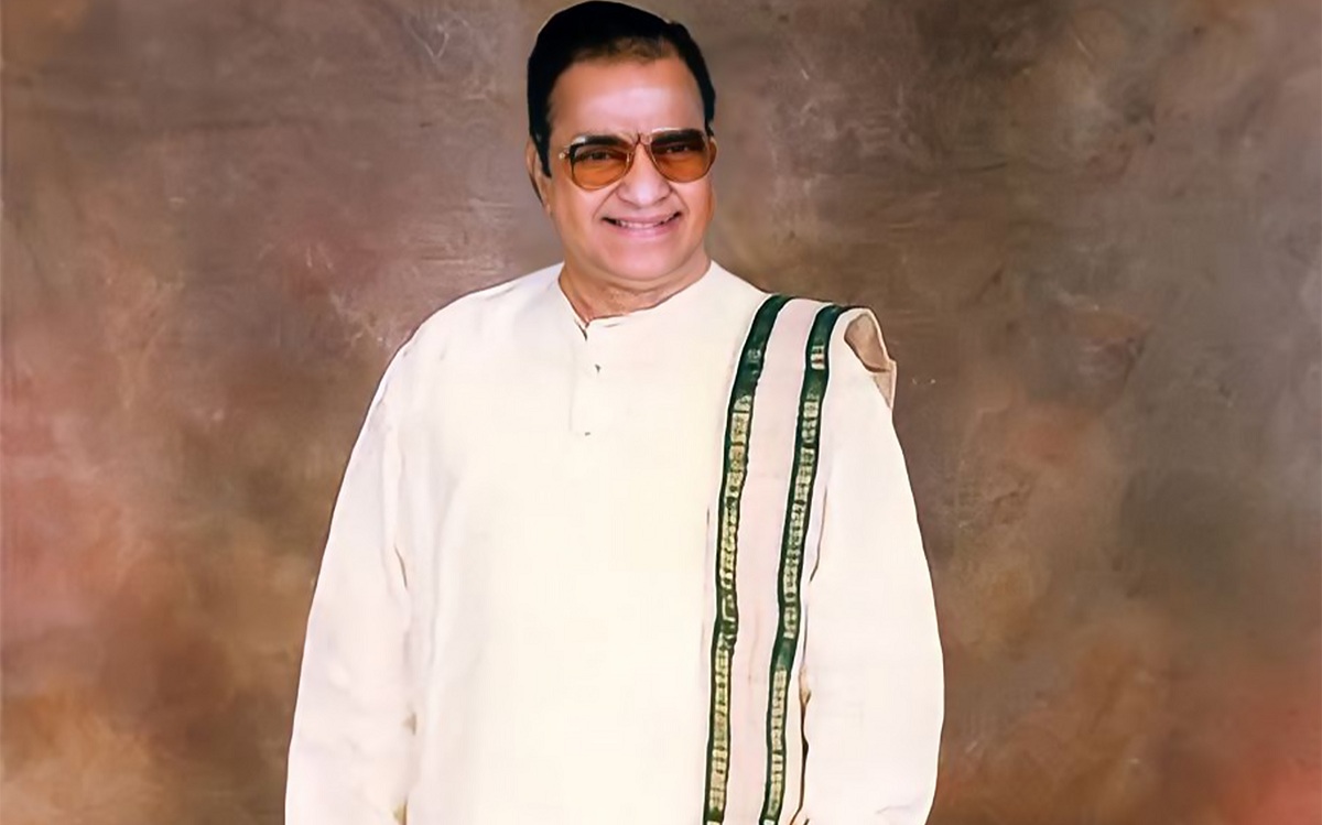 అమెరికాలో తొలిసారిగా నందమూరి తారక రామారావు విగ్రహాన్ని ఏర్పాటు