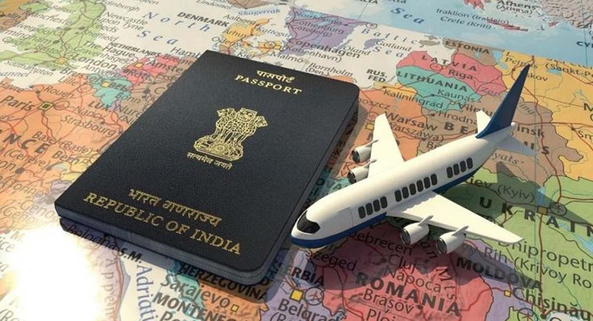 విదేశాలకు వెళ్లాలంటే పాస్ పోర్ట్ లేదని ఆలోచిస్తున్నారా… ఆధార్ కార్డుతో కూడా వెళ్లొచ్చు తెలుసా?
