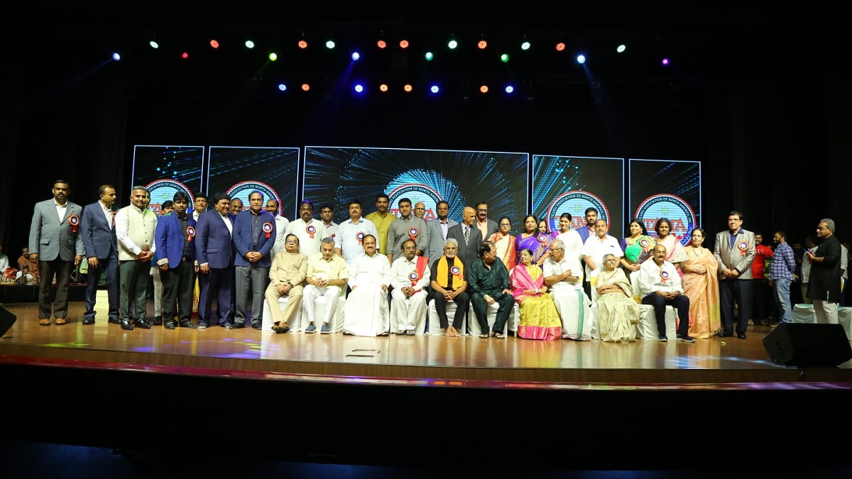 ‘తానా’ వారు తెలుగు కళామతల్లి ముద్దు బిడ్డల : వెంకయ్య నాయుడు