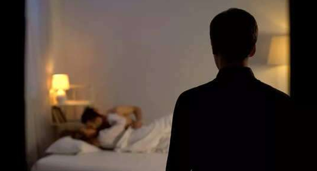 మహిళలు ఎక్కువగా అక్రమ సంబంధాలు పెట్టుకోవడానికి అసలు కారణం ఏంటో తెలుసా?