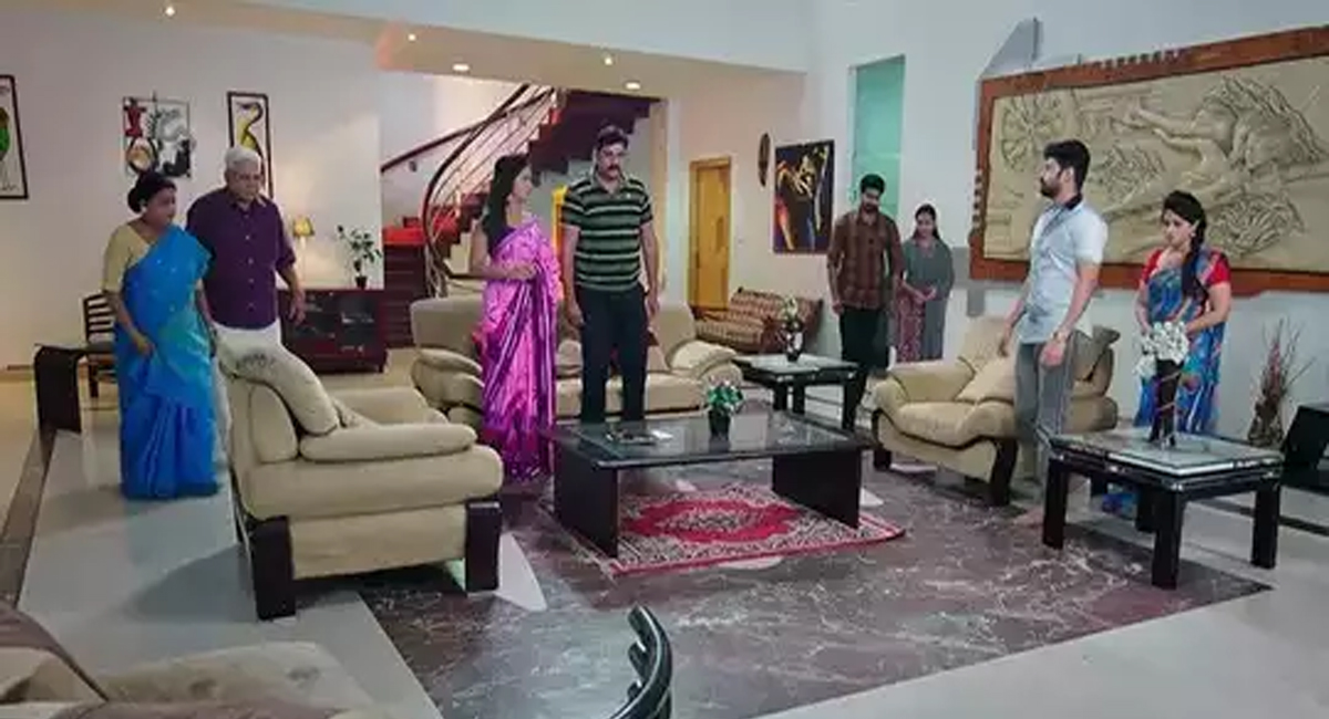 ఇంటిని తాకట్టు పెట్టబోతున్న నందు…. విషయం తెలిసి అడ్డుపడాలని ప్రయత్నిస్తున్న తులసి!