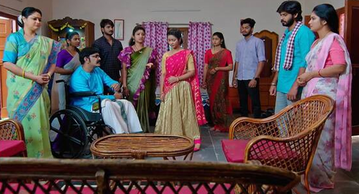 తన కుటుంబ పరిస్థితి చూసి కన్నీళ్లు పెట్టుకున్న వెన్నెల… అఖిల్ కి క్లాస్ పీకిన జెస్సి!