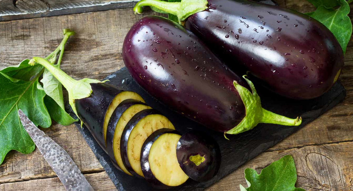 వంకాయ నవ్వాలని దూరం పెడుతున్నారా….ఇందులో  ఆరోగ్య ప్రయోజనాలు తెలిస్తే ఆశ్చర్య పోవాల్సిందే!