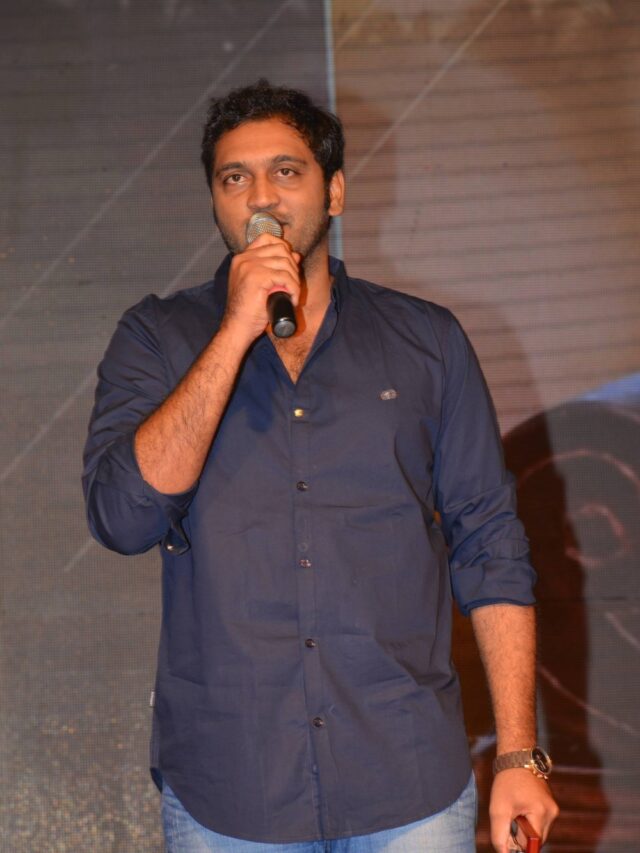 చేతిలో డబ్బులు లేక హోటల్లో ప్లేట్లు కడిగిన నటుడు…