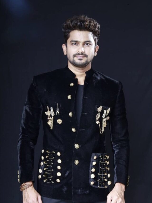 Telugu Bigg Boss Winner Sunny Runs Away With Cash