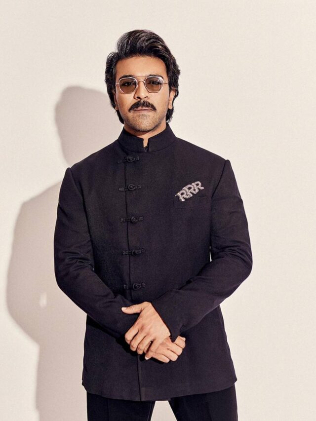 పవన్ పార్టీ వెంటే చరణ్..తన క్లారిటీ వైరల్.!