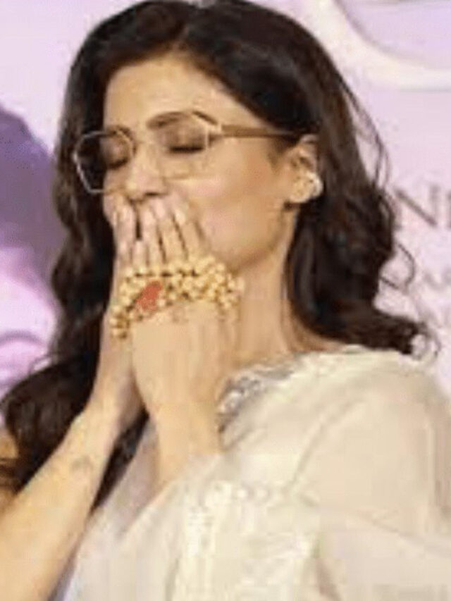 Samantha Apologizes To Vijay’s Fans