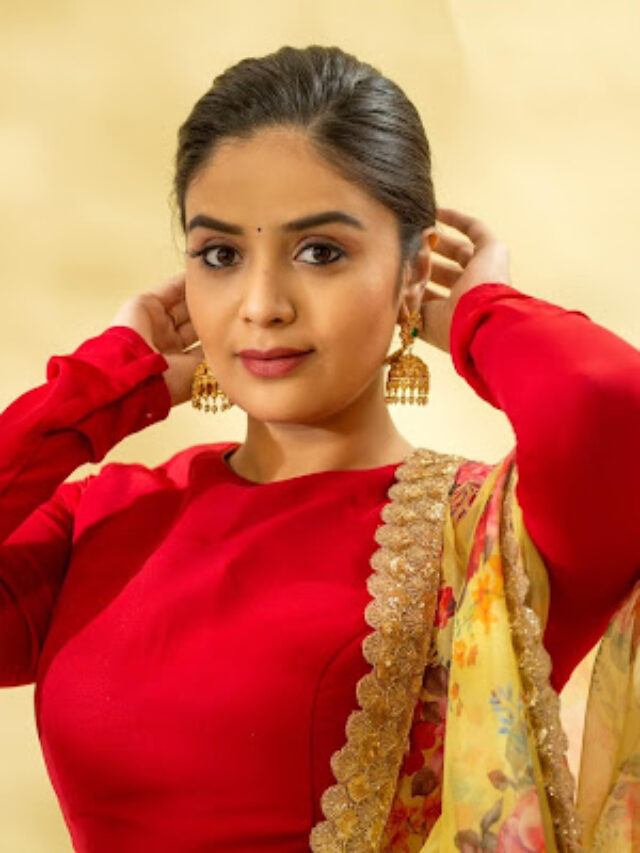 Sreemukhi Set To Marry a Businessman