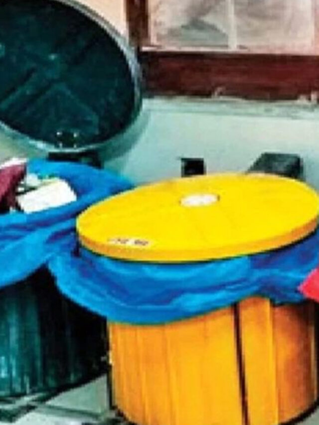 వాస్తు నియమాలకు విరుద్ధంగా ఇంట్లో ఈ దిక్కున చెత్త డబ్బా పెడితే సమస్యలు తప్పవు..?