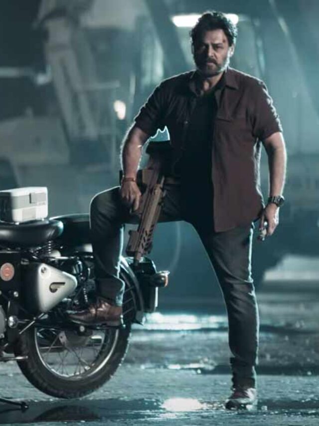 క్రేజీగా వెంకీ మామ సరికొత్త వెర్షన్ “సైంధవ్”.!