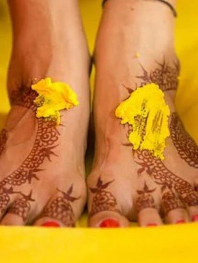 కాళ్లకు పసుపు రాసుకొనే మహిళలు ఈ విషయాలు తప్పక తెలుసుకోవాలి…?