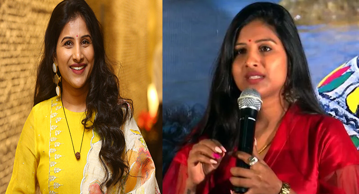 సింగర్ మంగ్లీ కారుపై రాళ్లదాడి… అసలు విషయం బయట పెట్టిన మంగ్లీ..?