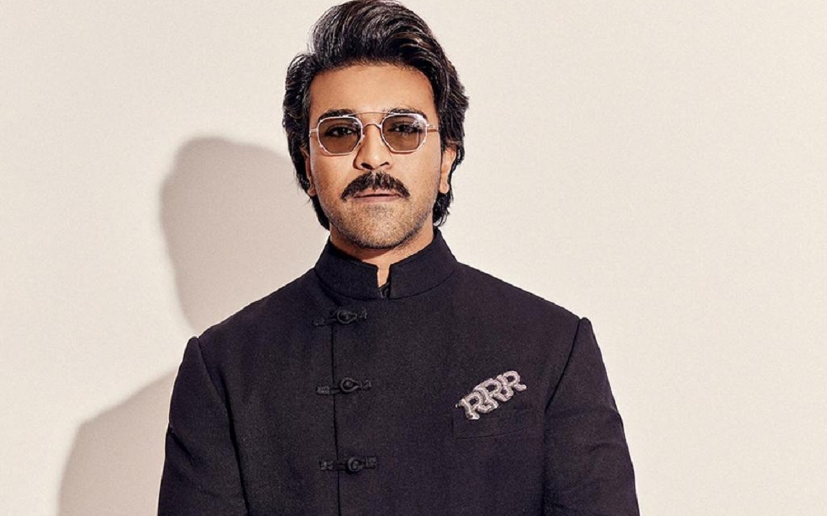 లాస్ ఏంజిల్స్‌లో గోల్డెన్ గ్లోబ్ అవార్డ్స్ ఈవెంట్‌కు రామ్ చ‌ర‌ణ్‌