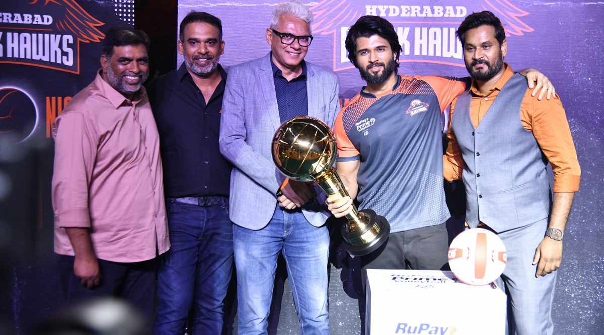 వాలీబాల్ టీమ్ “హైదరాబాద్‌ బ్లాక్‌ హాక్స్‌” కు సహ యజమానిగా విజయ్‌ దేవరకొండ