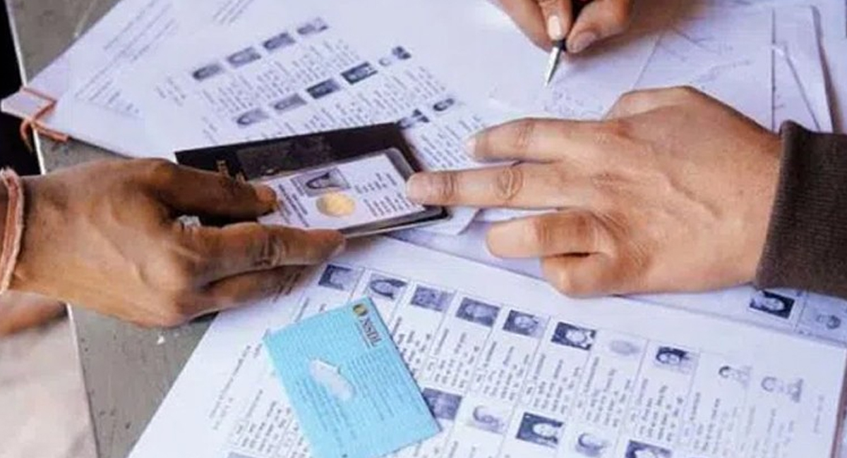 ఓటరు లిస్ట్ లో మీ పేరు ఉందో లేదో తెలుసుకోవాలని అనుకుంటున్నారా.. అయితే ఇలా చేయండి…?