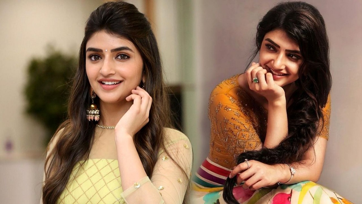 శ్రీలీలను గిల్లుతున్న ఆ యంగ్ హీరో ఎవరు.?