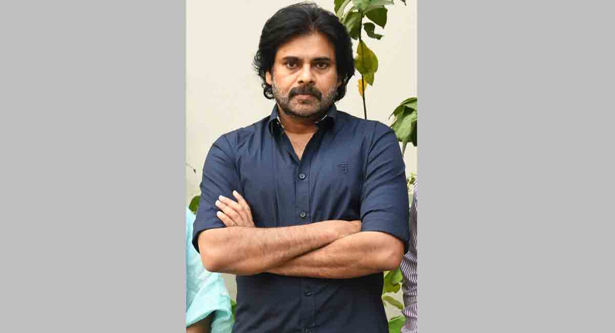 ఈ పనులేంటి పవన్.. నువ్వు చేసే తప్పులు నీకైనా అర్థమవుతున్నాయా?